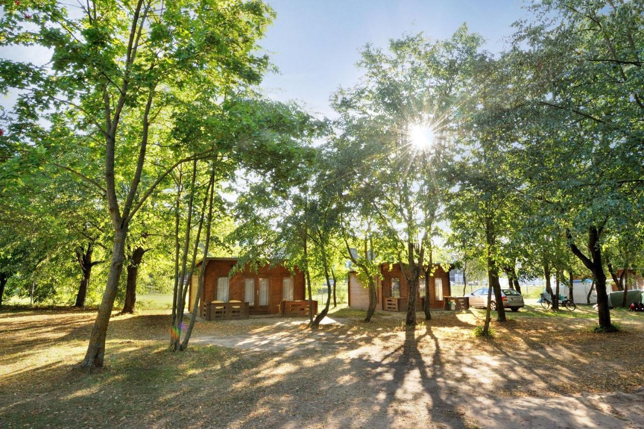 Kaunas Camp Inn Luaran gambar